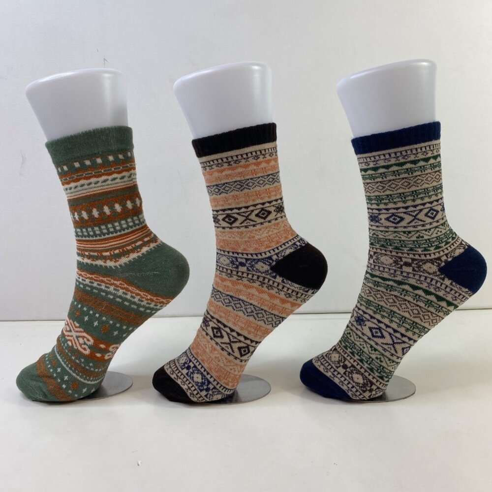 Womens Crew Socks Set 3 Pairs Multicolor Cozy Knit Winter Stripe Green Blue Rust